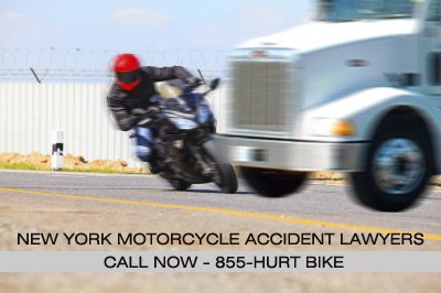 motorcycle accident with truck image - Frekhtman & Associates