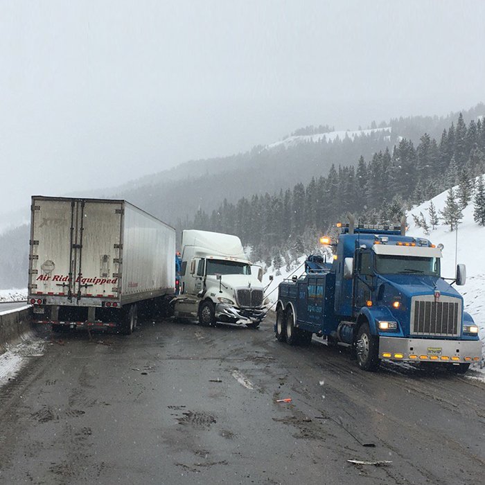 Jackknife Tractor Trailer Accident