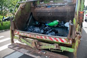 sanitation-truck-accident-new-york